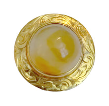 Load image into Gallery viewer, Agate Cabochon & 10K Gold Brooch