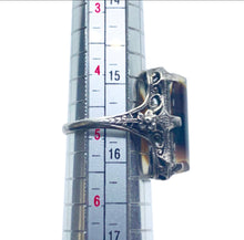 Load image into Gallery viewer, Art Deco Agate & Sterling Silver Ring