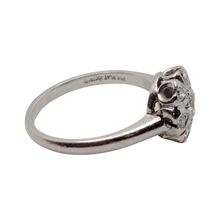 Load image into Gallery viewer, Diamond & Platinum Daisy Ring
